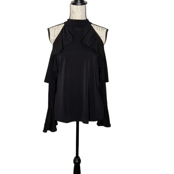 Thalia Sodi black halter top with cold shoulder. Long sleeves and ruffled. M - Picture 4 of 9